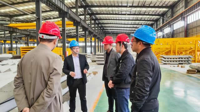 吉安市市政工程公司、吉安市萬家房地產(chǎn)開發(fā)公司參觀學習裝配式建筑工藝